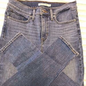 Levi’s 311 Jeans